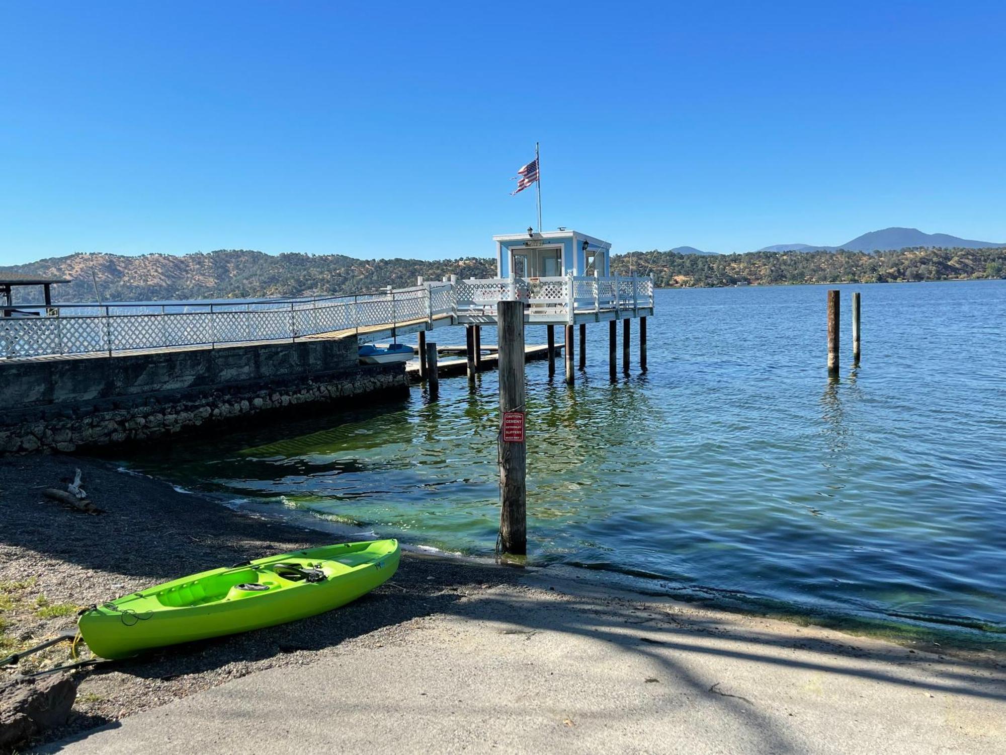 Omeo Clearlake Oaks Glenhaven Exterior foto