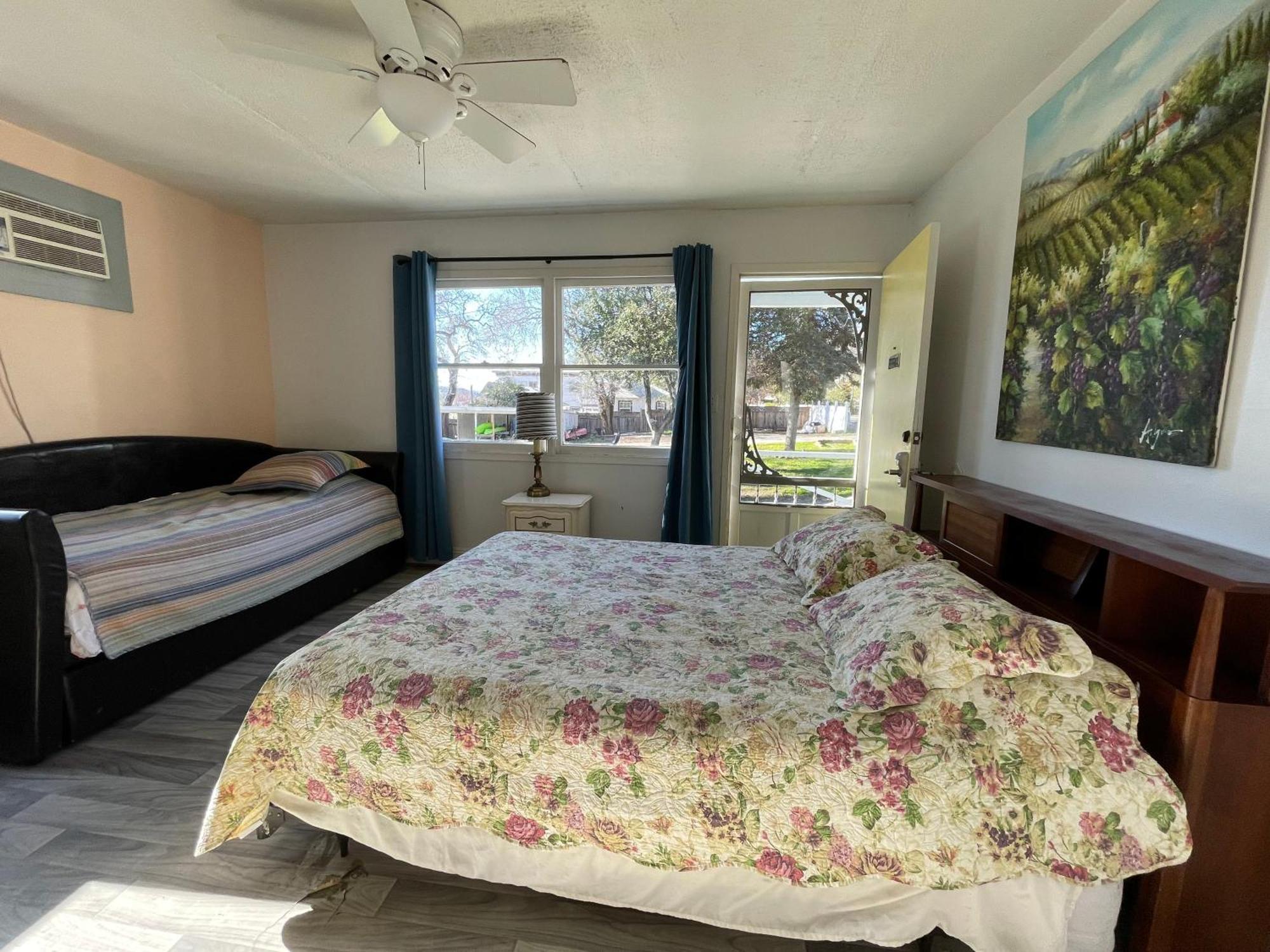 Omeo Clearlake Oaks Glenhaven Exterior foto